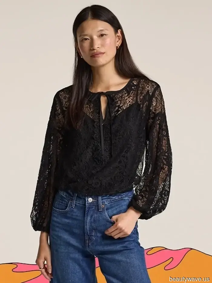 Моя стильная тетя спросила, что ей купить в Old Navy&mdash;вот все вещи стоимостью до 50 долларов, которые я предложила.