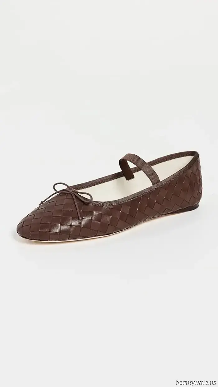 Sophisticated Dressers in Manhattan Are Swapping Suede Flats for This Similarly Luxurious Trend.