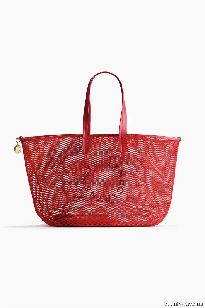 H&M X Stella McCartney è ufficialmente qui&mdash;15 pezzi eleganti che prevedo si esauriranno entro l'ora di pranzo
