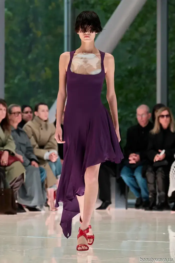 Important: Here Are the 6 Most Stylish Summer Dress Colors You Should Include in Your Closet.
