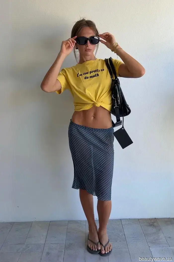 Comeback Alert: The T-Shirt Trend That Every Millennial Had Several Variants Of