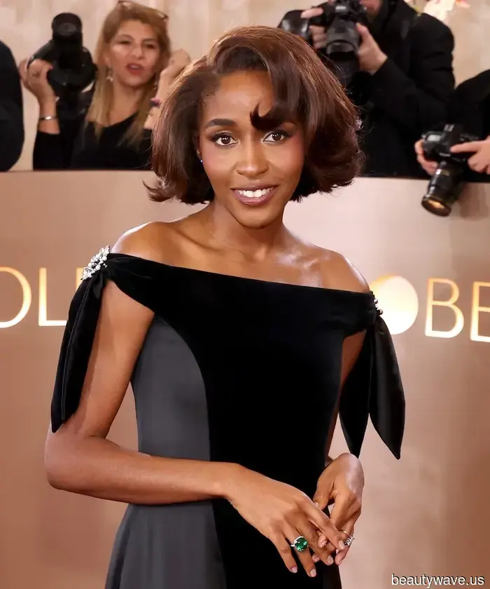 The Golden Globes Revived Red Carpet Glamour: 32 Celebrity Looks That Define Elegance