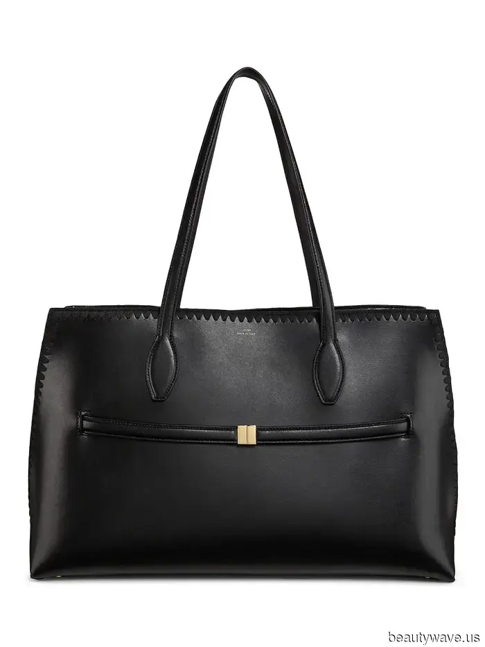 Kendall Jenner just donned the upcoming It-Girl bag that fashion-forward individuals will be purchasing in 2026.