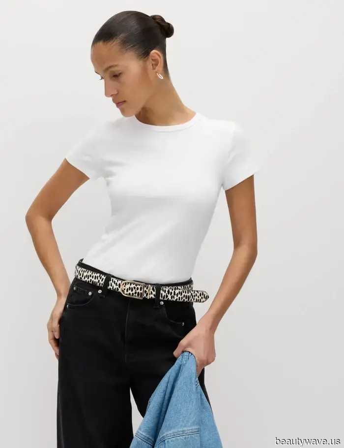 I'm a 5'2" Fashion Editor—This is the high-street brand I consistently rely on for my spring wardrobe...