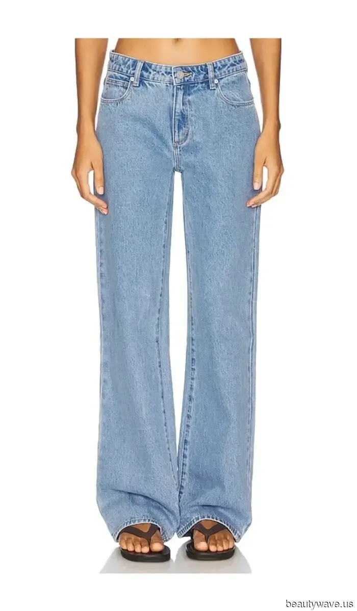 You're definitely a Fashion Person if you're wearing your jeans in this stylish manner for Fall 2025.