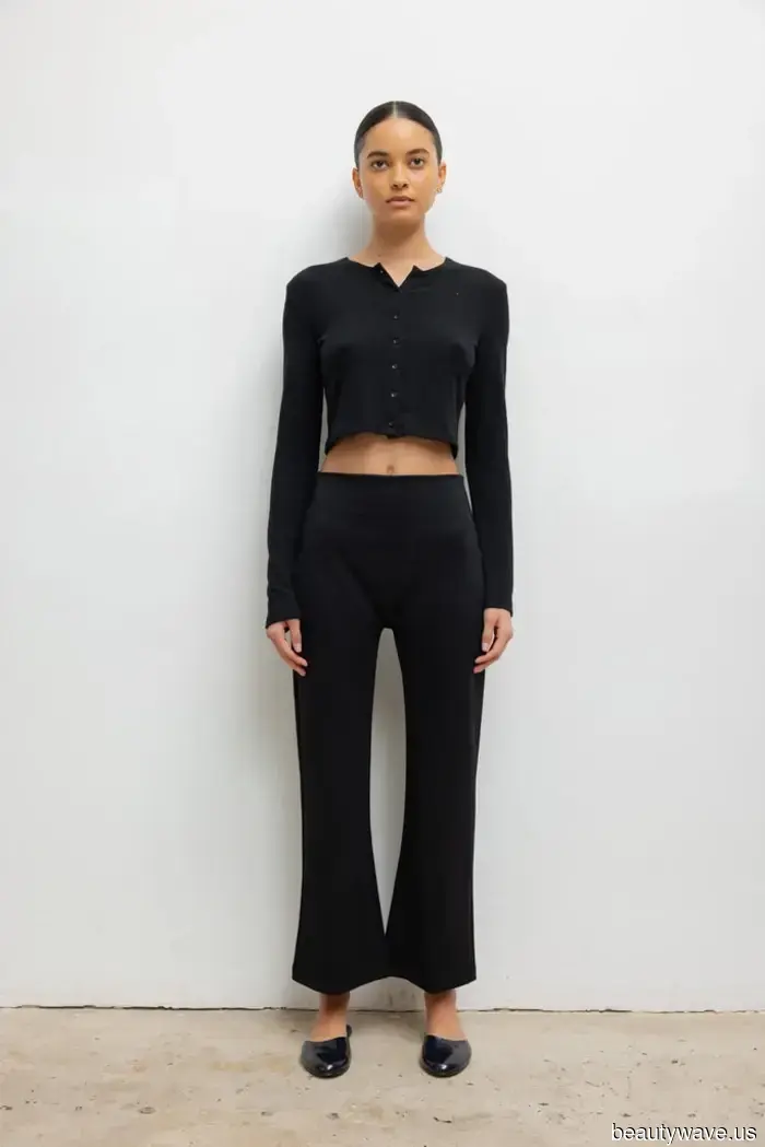 Trendy Girls Are Sporting These Pant Styles with Flats, Heels, and Everything Else.