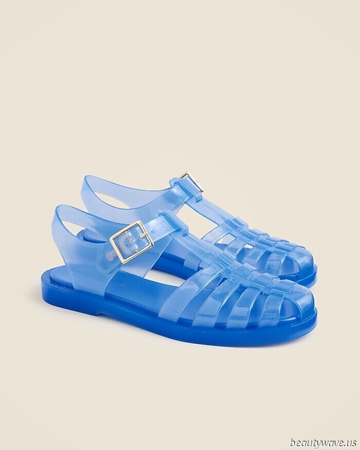 Apologies, I'm the reason for your lighter wallet today—44 incredibly stylish items that are ideal for your resort getaway…