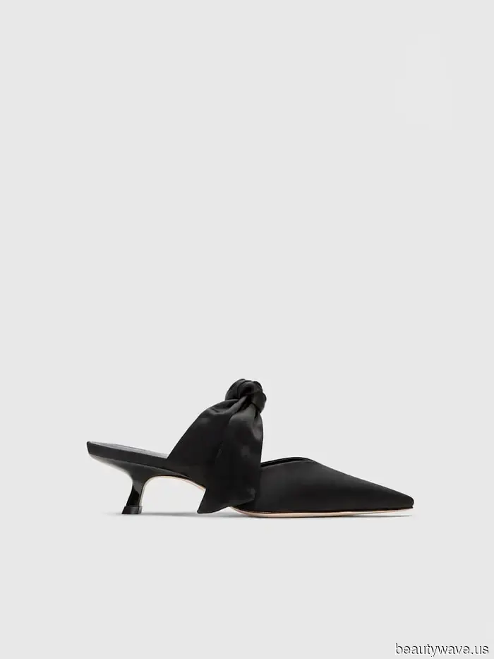 Il trend delle scarpe non convenzionali che Elizabeth Olsen e J.Law indossano per rendere le gonne classiche alla moda nel 2025