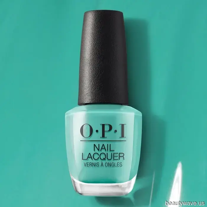 "It's Giving Mermaid" — The Nail Color Approved by Gen-Z That is Taking Over This Summer