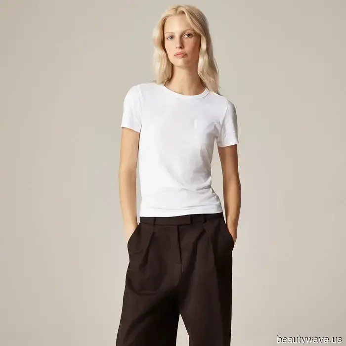 Fashion enthusiasts have been anticipating the launch of the Alex Eagle x J.Crew collaboration—29 stylish pieces that blend British and American styles, worth…