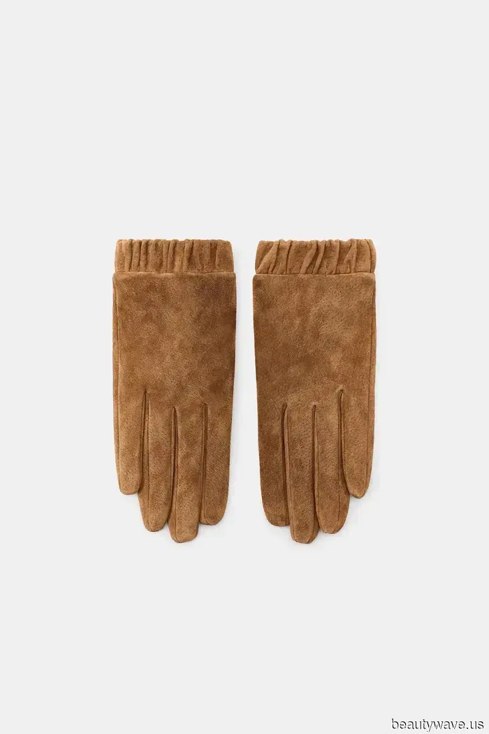 This Fall, these 44 accessories will be seen on all the stylish individuals in NYC, Paris, and L.A.