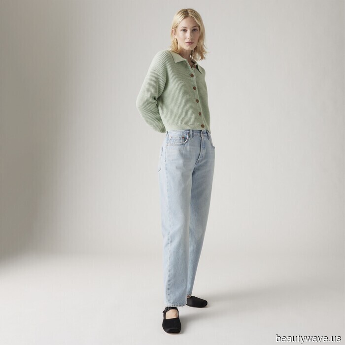 I Didn’t Have a Single Pair of Jeans (I Know), But My Stylish Coworkers Encouraged Me to Try This One Style.