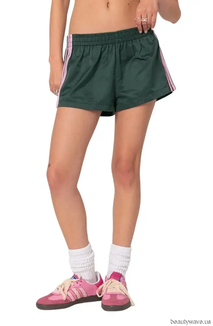 Los pantalones cortos de ciclismo han perdido su brillo&mdash;esta es la tendencia deportiva que la gente de moda está usando en su lugar.