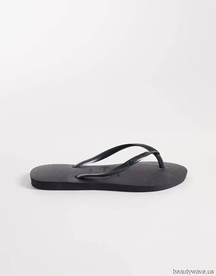 Apologies, Birkenstocks—Here are the 5 Stylish Shoe Trends European Women Will Embrace This Summer.