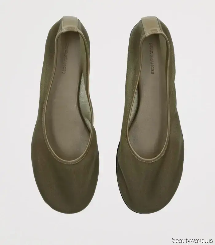 The "Barely-There" Look Has Returned—5 Tips to Perfect This Controversial Trend Beloved by Fashion Insiders for…