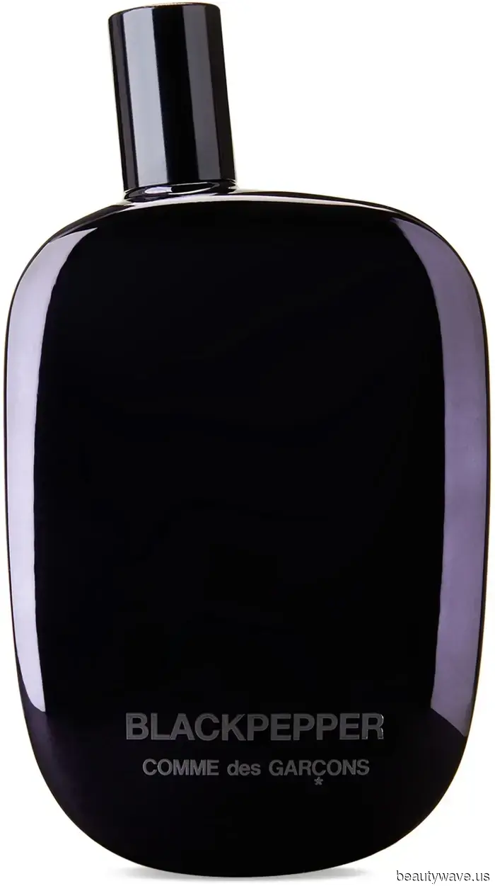 Ssense è dove faccio shopping quando voglio sentirmi ispirato&mdash;24 pezzi attualmente nel mio carrello