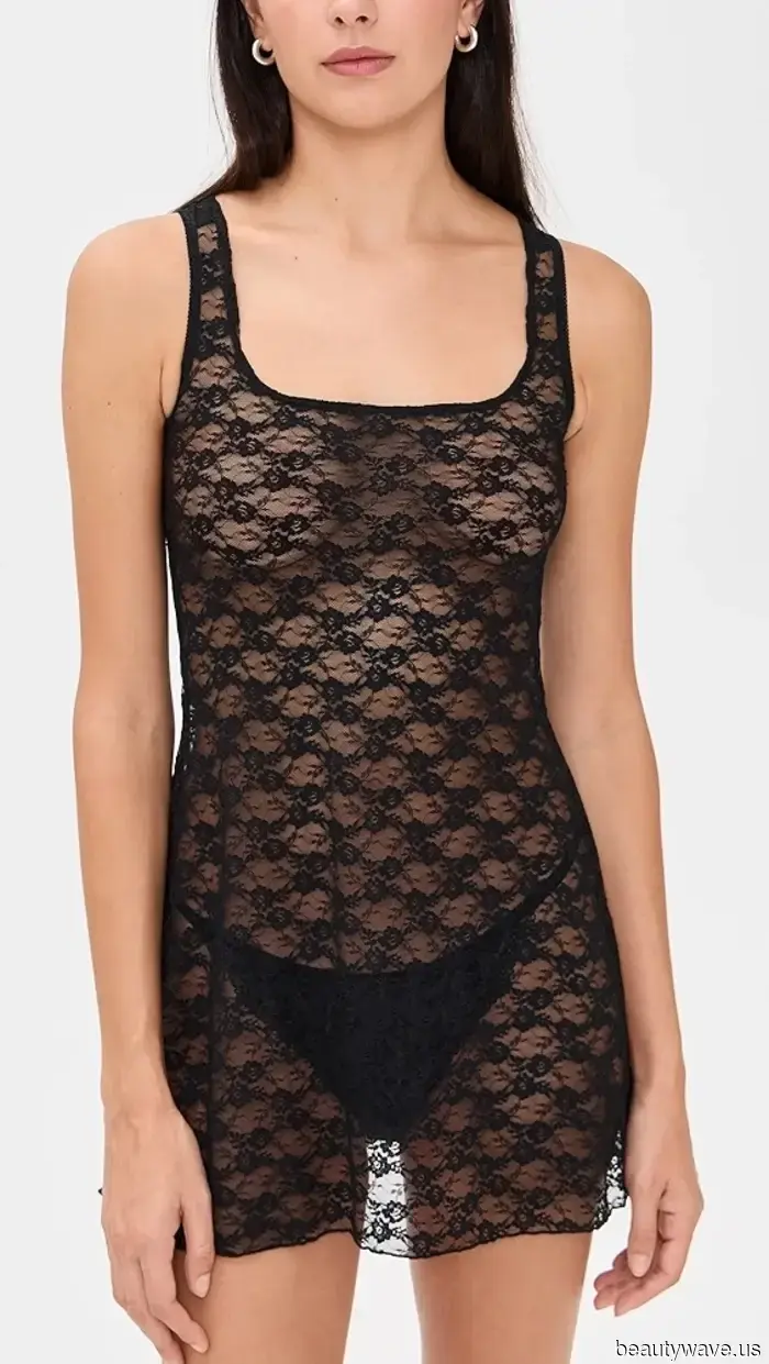 Spero tu abbia salvato questo top da uscita perché è tornato ed è più chic che mai.