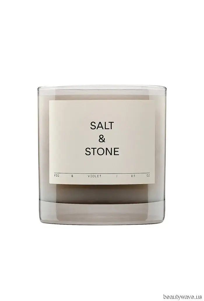 Fig Girl Fall Is Now Officially Here: Here's How to Perfect the Jammy Trend, Covering Everything from Fragrance to Skincare.