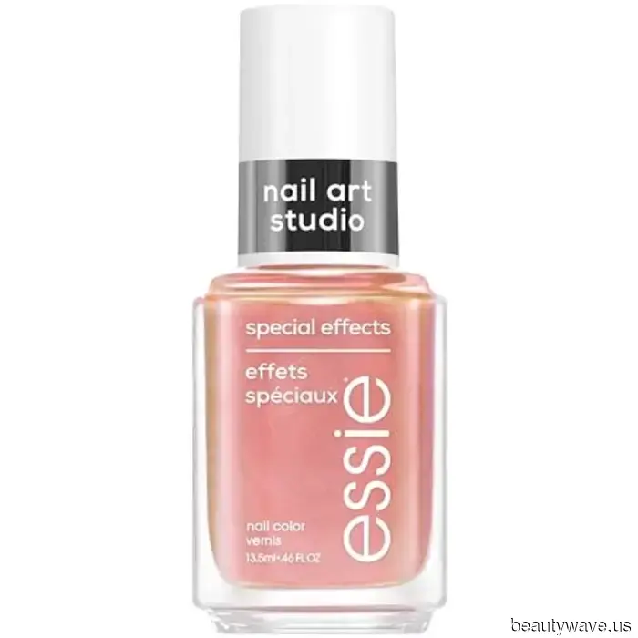 &ldquo;Così Bella&mdash;Come la Luce delle Candele&rdquo;: Le Manicure Celebrità Non Possono Fare a Meno delle Unghie Tostate Questo Autunno