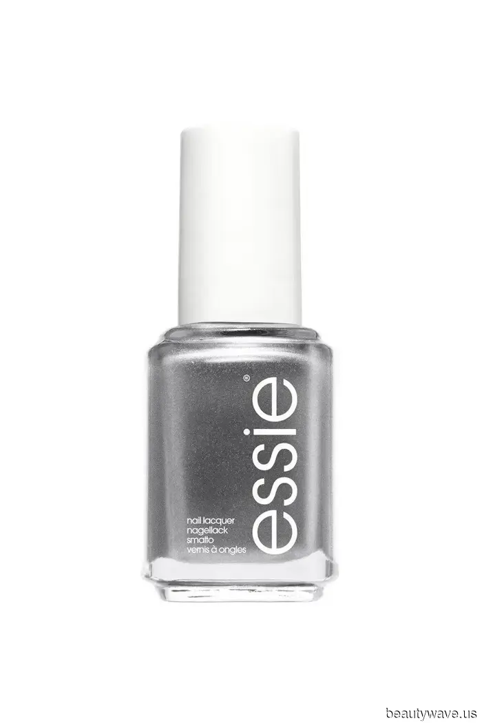 Non erano sulla mia scheda del bingo, ma queste tendenze per unghie inaspettate stanno davvero decollando questo inverno.