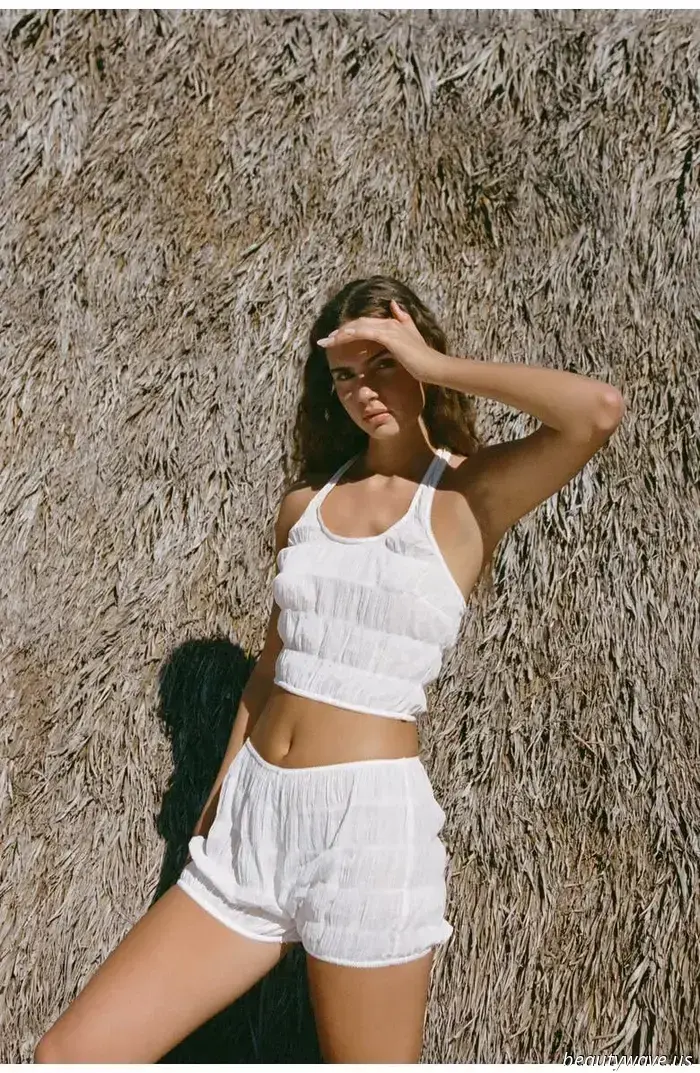 La Controvertida Tendencia de Pantalones Cortos Que Toda Chica Cool Usa Este Verano