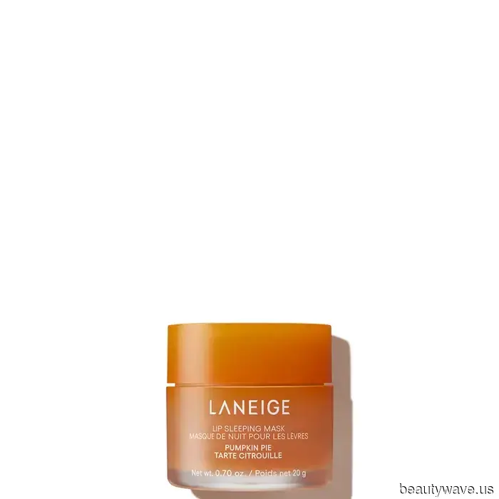 Cozy Season Is My Specialty—Here Are 17 Autumn Beauty Products I Really Want You to Share in on