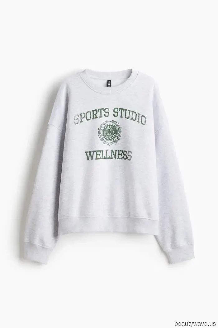 If Princess Diana Owned a Margaux Bag, She Would Style It Just Like Dakota Fanning Recently Did.