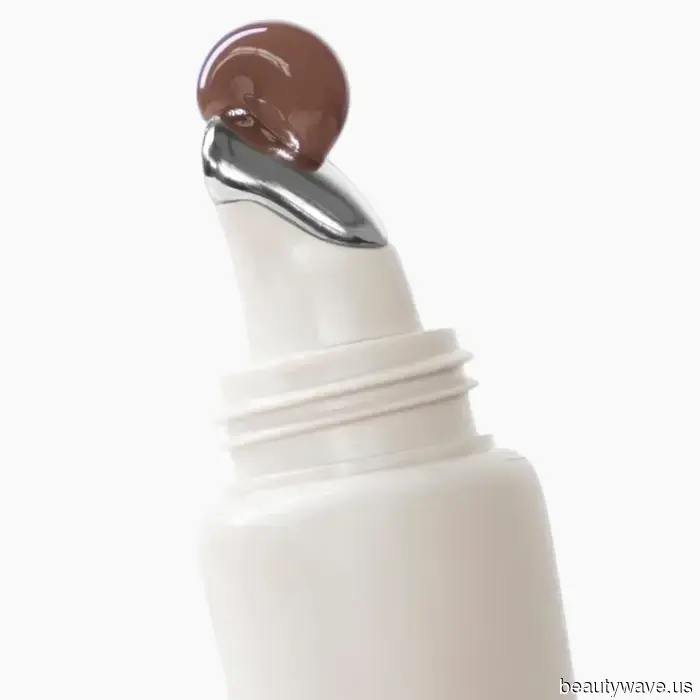 I Only Use Brown Lip Gloss—These 7 Formulas Are Always in My Makeup Bag