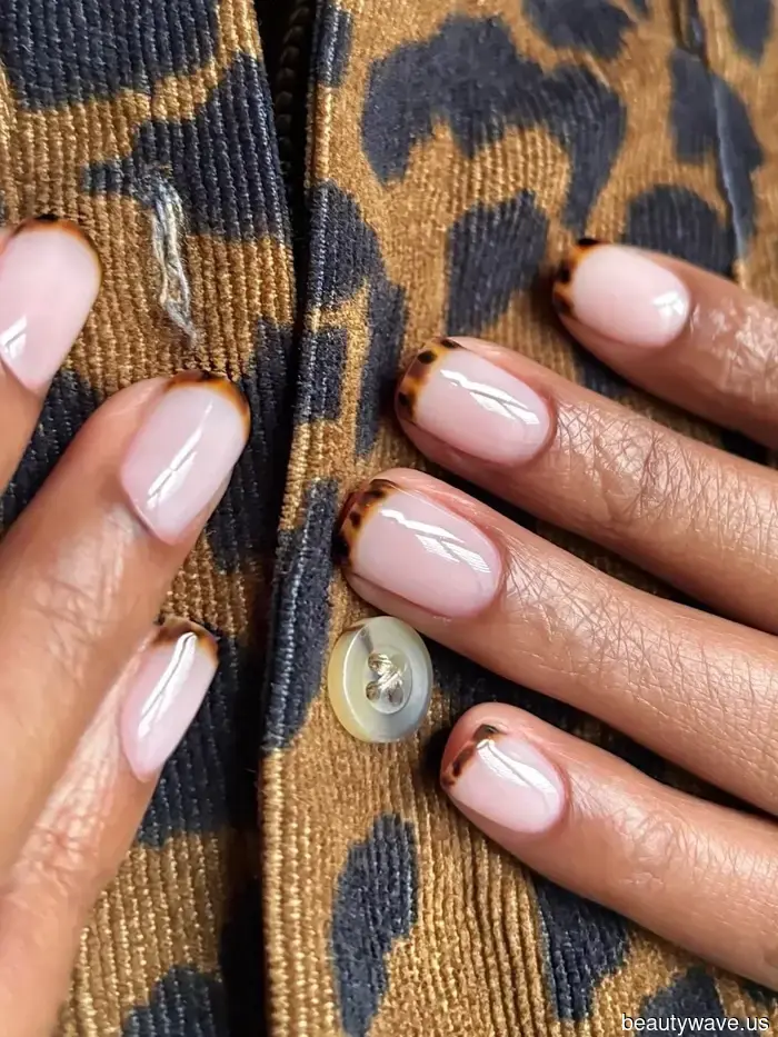 Cinnamon, Caramel, and Cocoa: I'm Currently Obsessed with Luxurious and Elegant Brown Manicures.