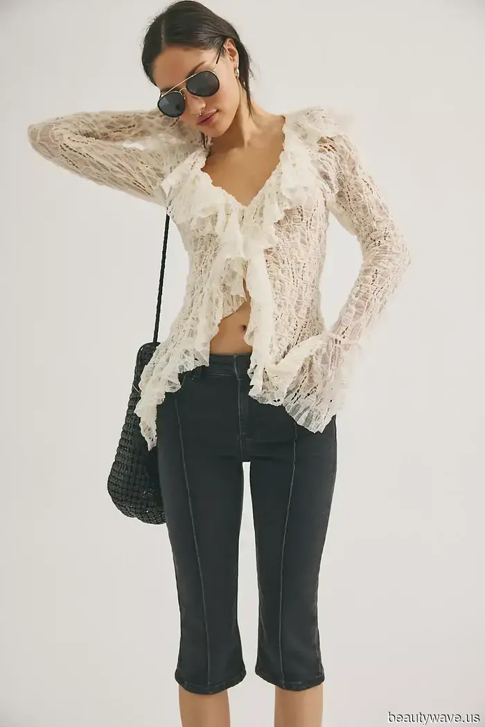 Liebe es oder hasse es, dieser "veraltete" Denim-Trend ist zurück und wird deine Lieblingsleggings und Jeans ersetzen.