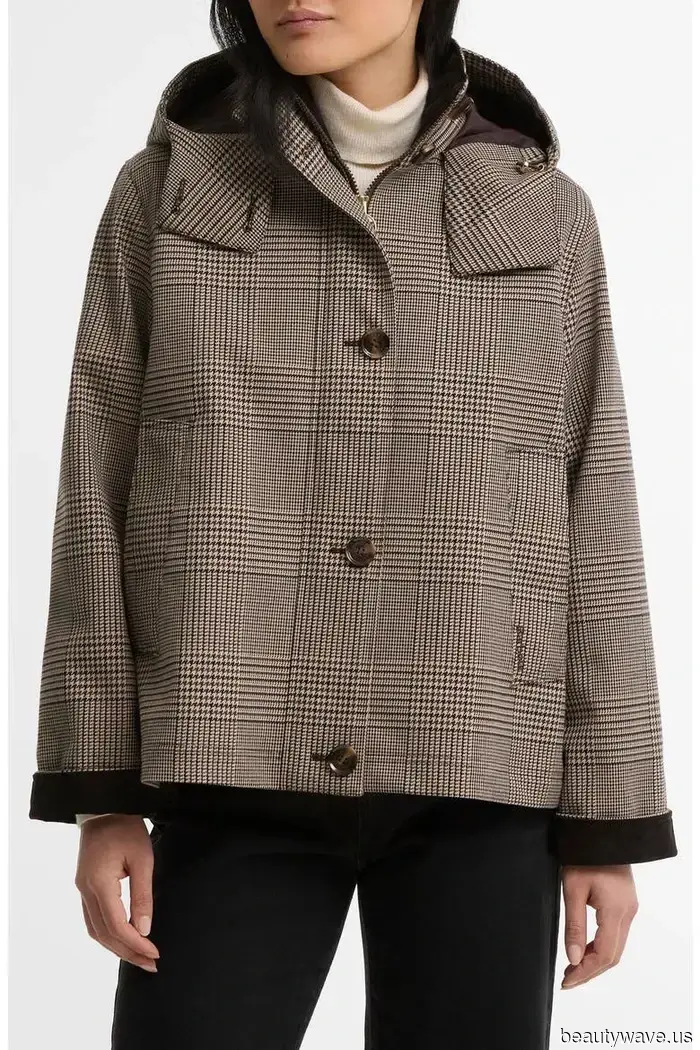My 66-Year-Old Mom Requested Fall Fashion Suggestions—I Advised Her to Begin with These Enhanced Essentials from Nordstrom.