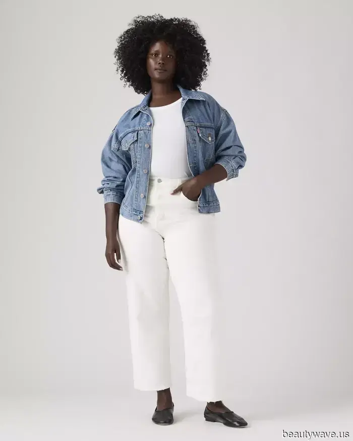 I’m borrowing this simple French-girl styling tip to refresh all of my spring outfits.