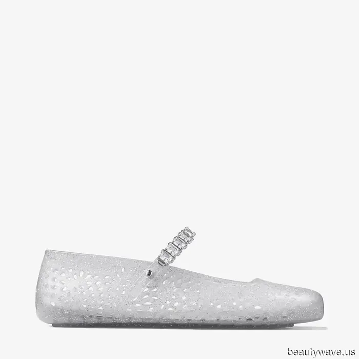 5 Flat Shoe Trends I Won’t Wear in a Manhattan Summer and the 5 I Can Always Count On