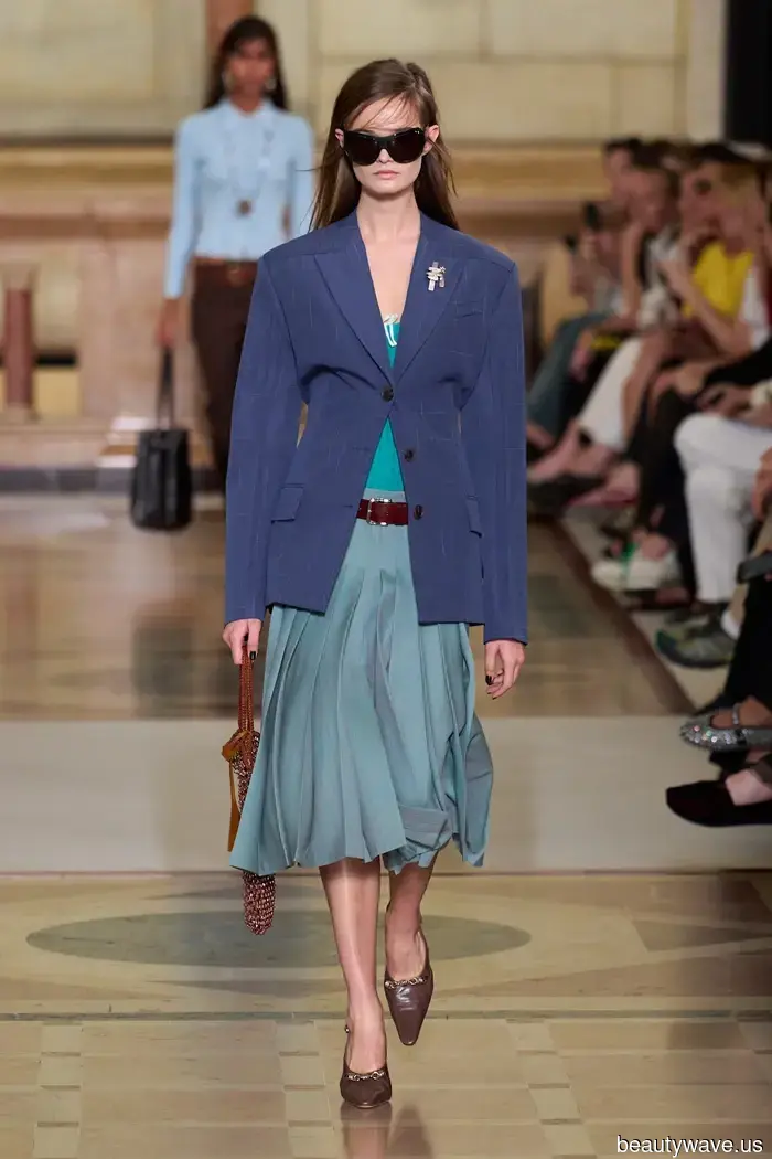 7 Distinct Styling Inspirations I'm Borrowing From the Spring 2026 Runways