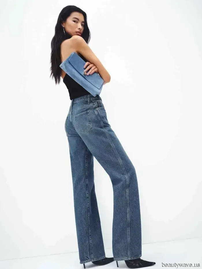 Minimalists Concur: Knitwear Pairs Best with This '90s Denim Trend