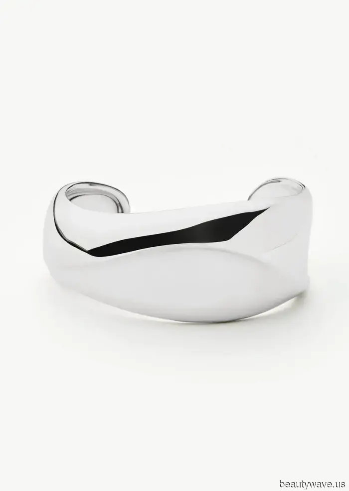 Get Ready: These Maximalist Accessory Trends Are Poised to Dominate in 2026.