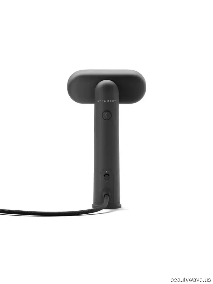 I’ve worked as a Fashion Editor for ten years—here are my tips and tricks for a…