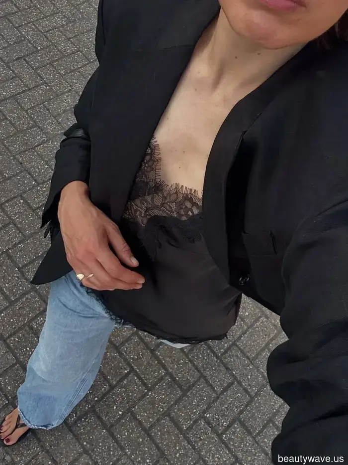 Ich hoffe, du hast dieses Ausgeh-Oberteil aufbewahrt, denn es ist zurück und schicker als je zuvor.