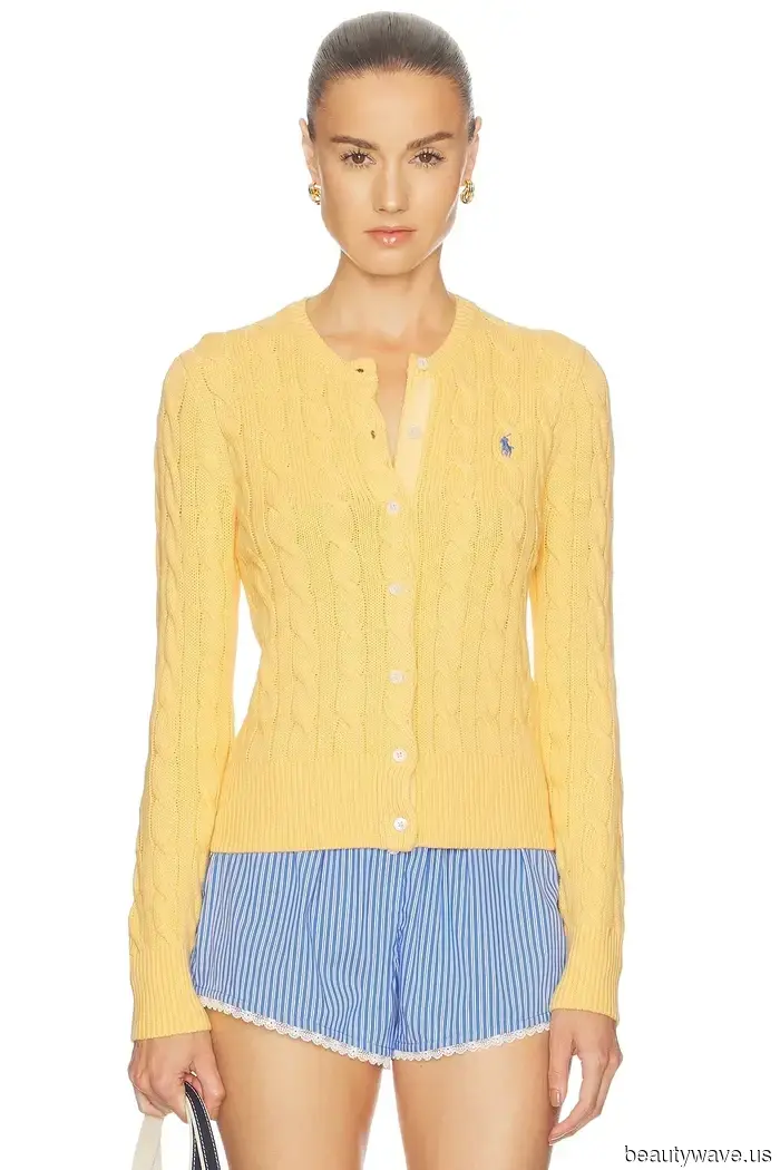 Everyone in NYC is currently sporting this once-outdated skirt trend paired with simple summer outfits.