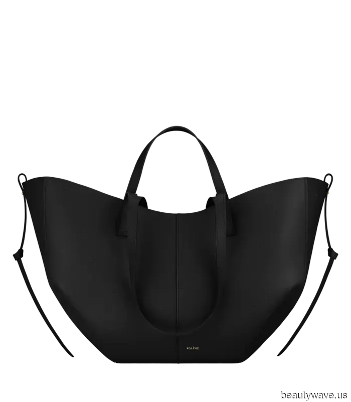 Ho testato dozzine di borse di design, ma questa elegante borsa a tracolla riceve sempre i miei complimenti più sinceri.