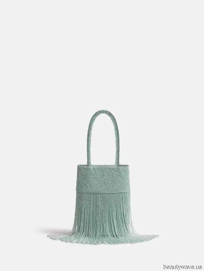 Not a Clutch—The Evening Bag Has Been Revamped to Reflect This It Girl Trend for 2026.