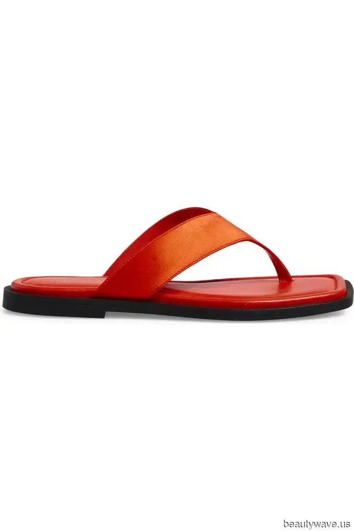 Es ist ein Fakt: Modeleute wählen diesen Sandalenfarbtrend über Schwarz, Weiß und Braun.
