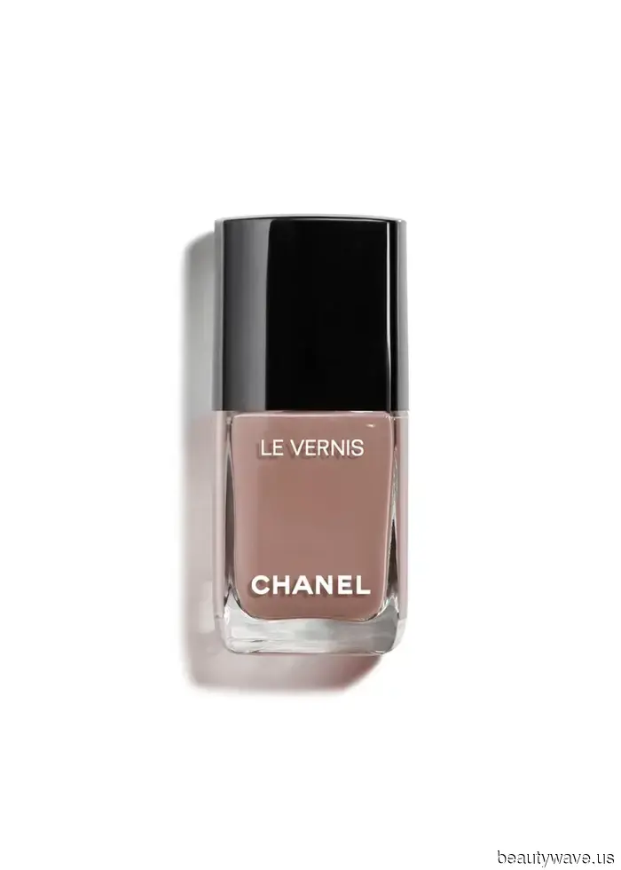 The Most Stylish Individuals Are Sporting This High-End Looking Nail Color on Their Toes This Spring.