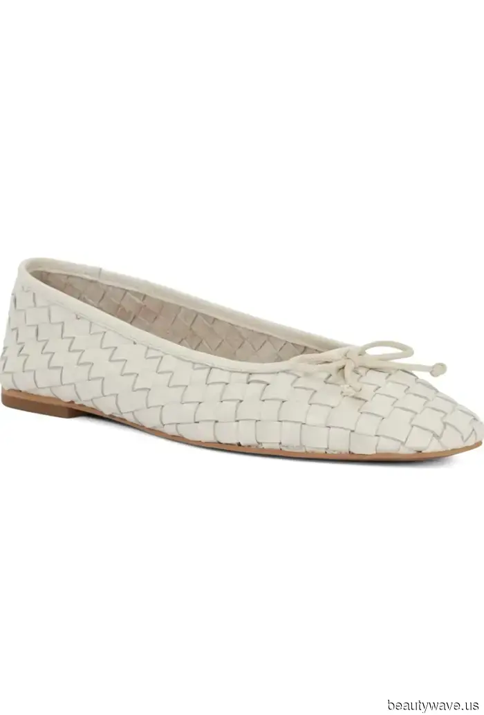 This One Footwear Trend Is Subtly Taking Over Sneakers This Spring