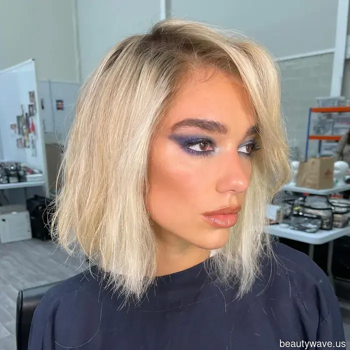 From Denim-Blue Eyes to Deep Matte Lips: The Most Sophisticated Makeup Trends to Embrace This Autumn