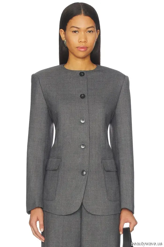 Eaves! Helsa! SRG! 7 Brands that Fashion-Forward Individuals Always Check Out First at Revolve.