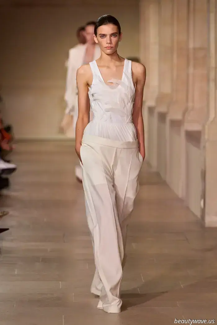 This Victoria Beckham collection drew inspiration from Romeo + Juliet, The Virgin Suicides, and films from the late '90s.