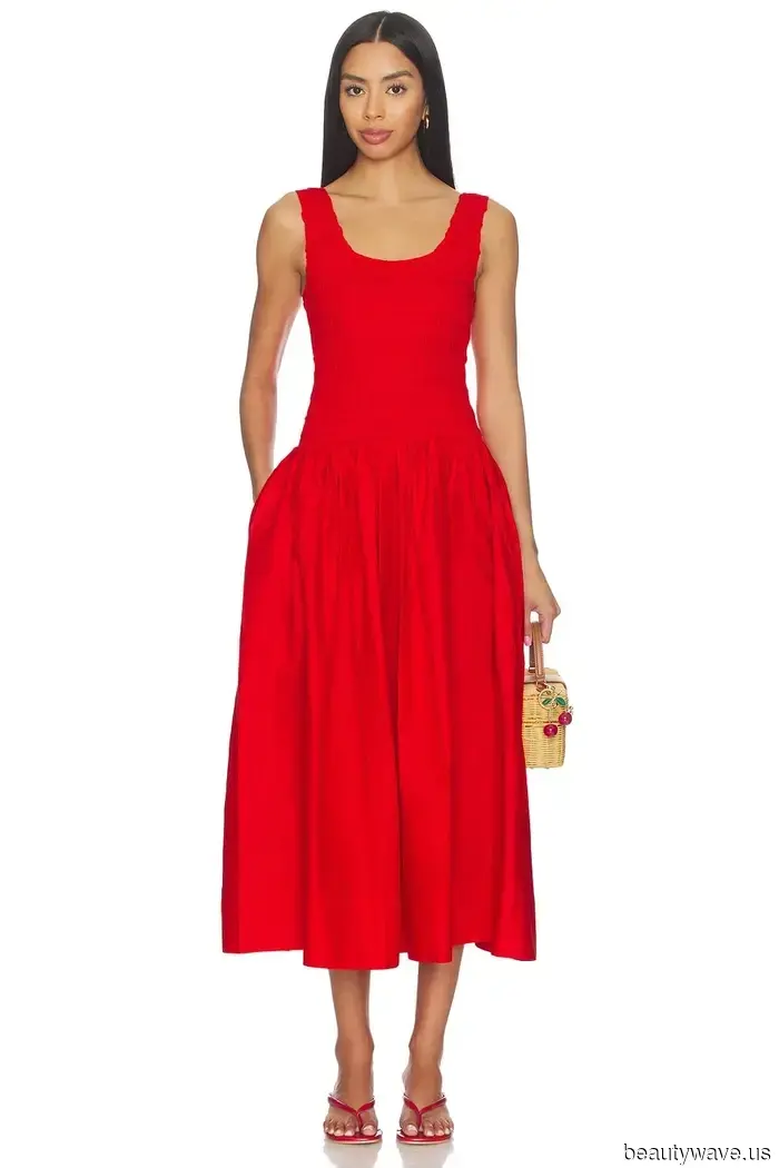 The Flat Shoe Trend That Transformed Rosalía's Simple Summer Dress into a Fashion Statement