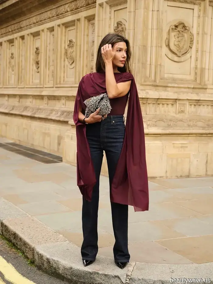 Wenn Sie Jeans zu einer Feiertagsveranstaltung tragen möchten, tragen Sie sie so, so und so.