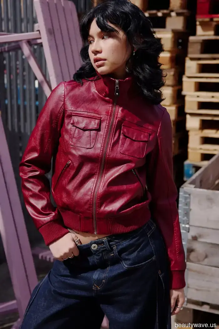 I 6 modi più "2025" per indossare collant questo inverno